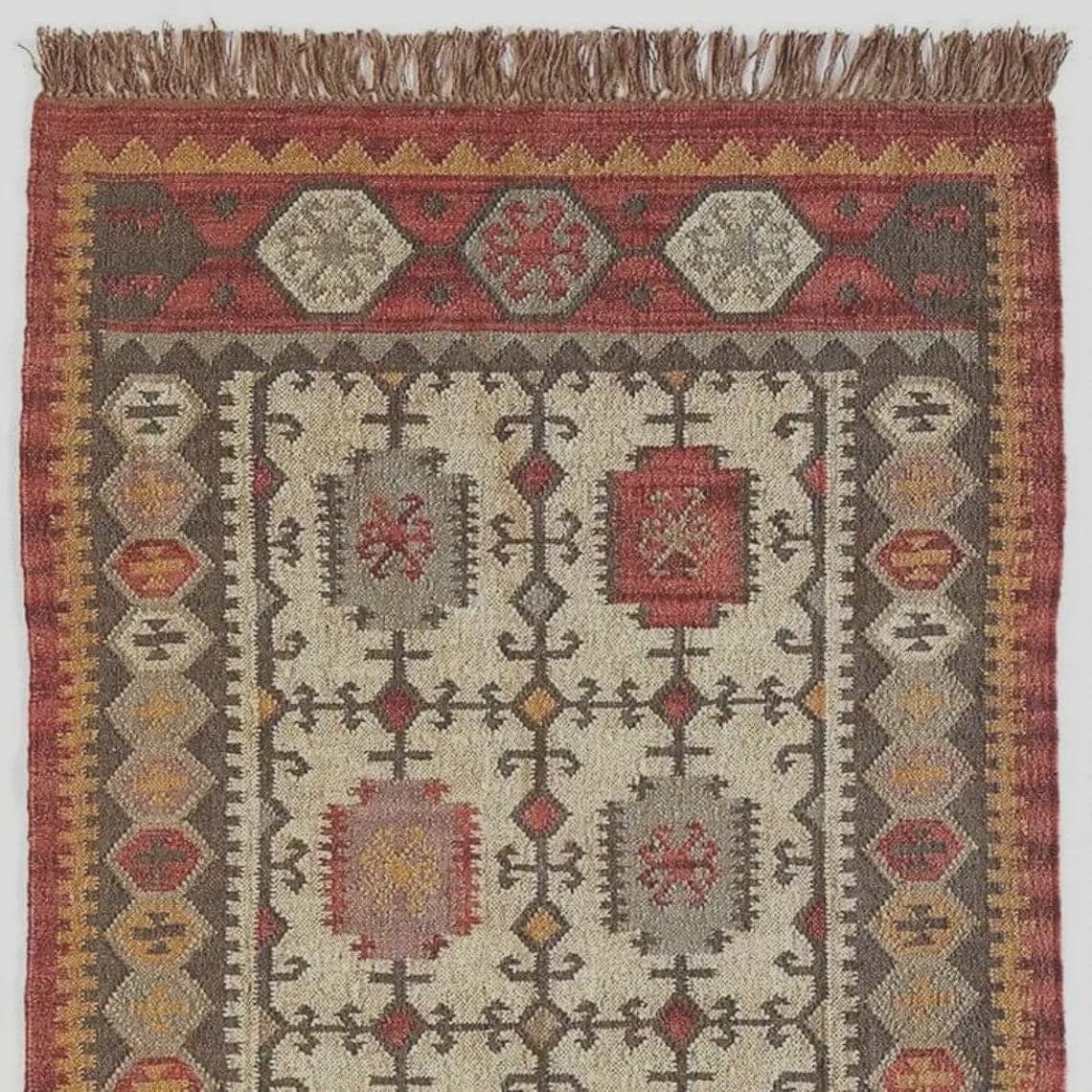 Handmade Wool And Jute Kilim Dhurrie Rug: Traditional Indian Design